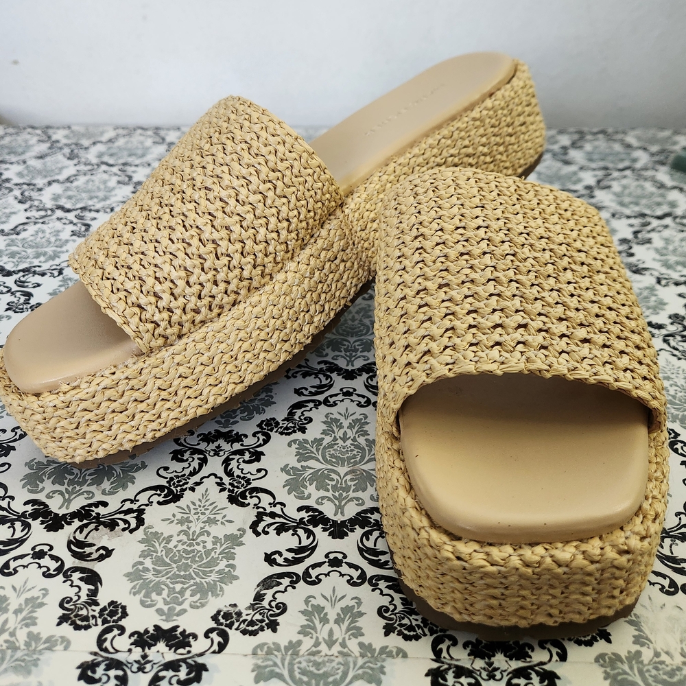 Marc Fisher Pais Platform Sandal Size 10